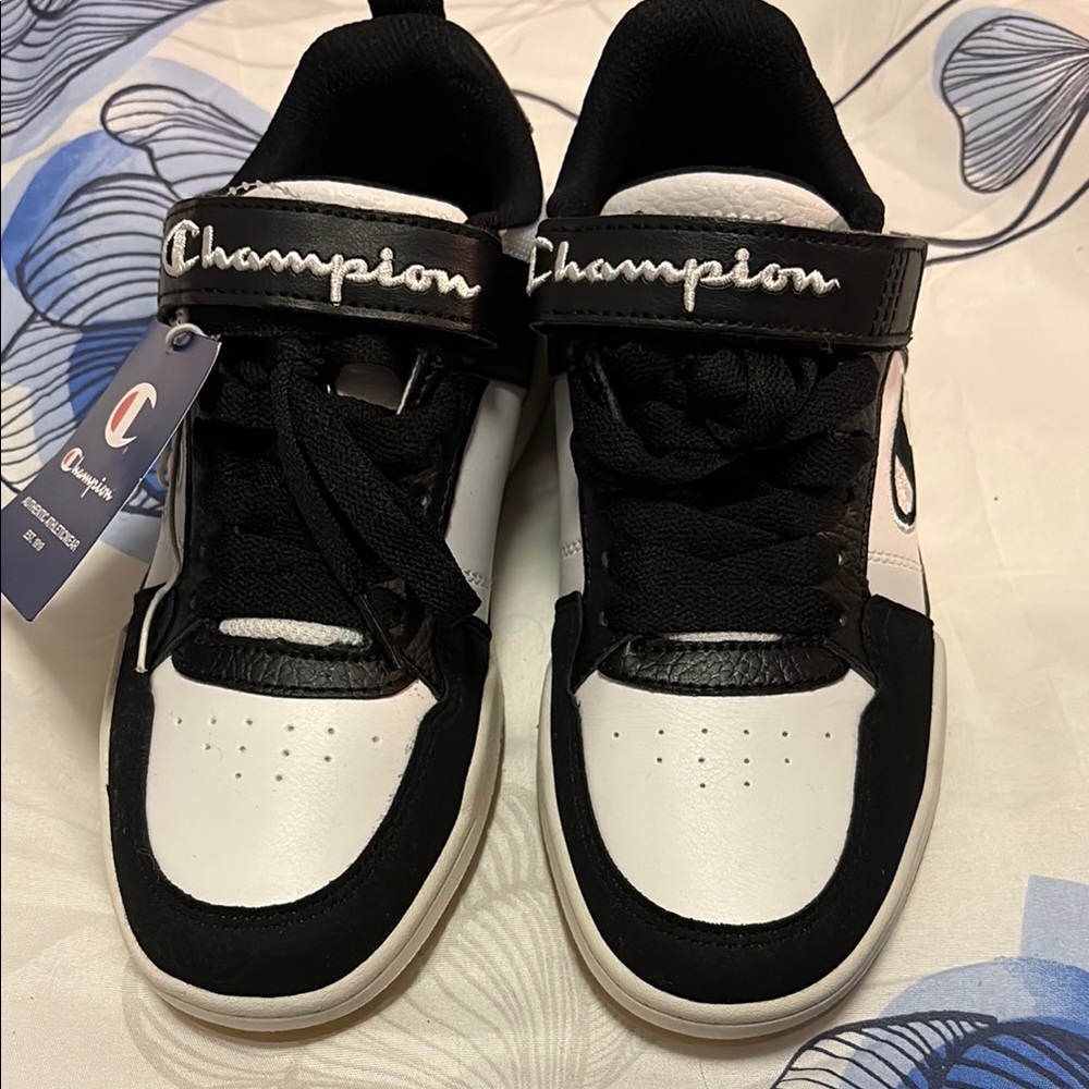 Champion Black and White Sneakers with Rubber Sole - Picture 11 of 11